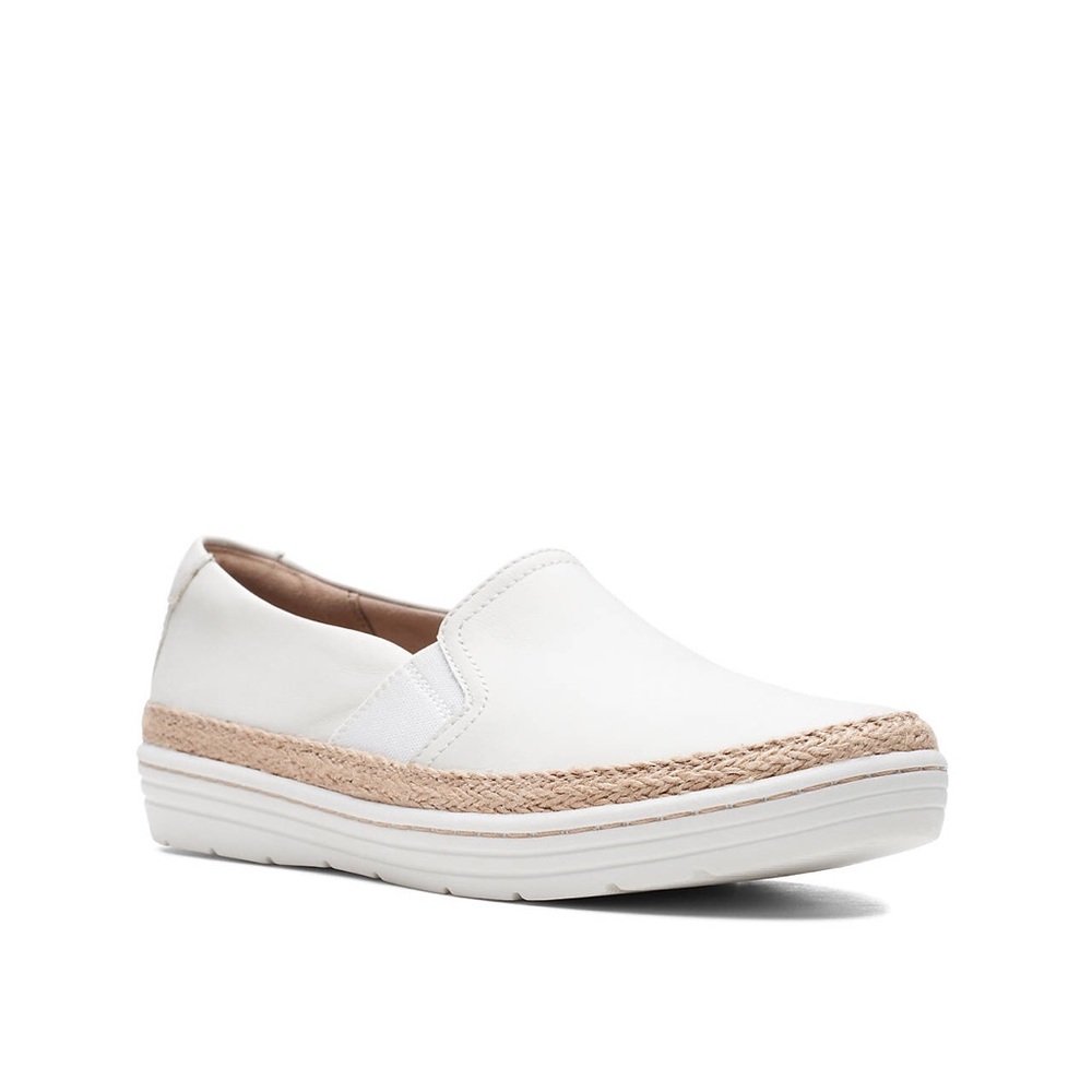 CLARKS WOMEN MARIE SAIL SLIP-ON WHITE LEATHER NEW WITH DEFECTS